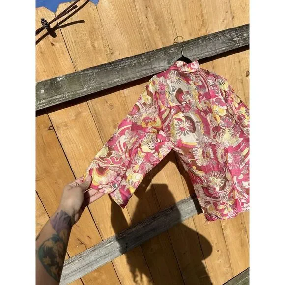 Notations Women's Pink Floral Half Sleeve Semi Sheer Button Shirt Top Size L - Picture 9 of 9